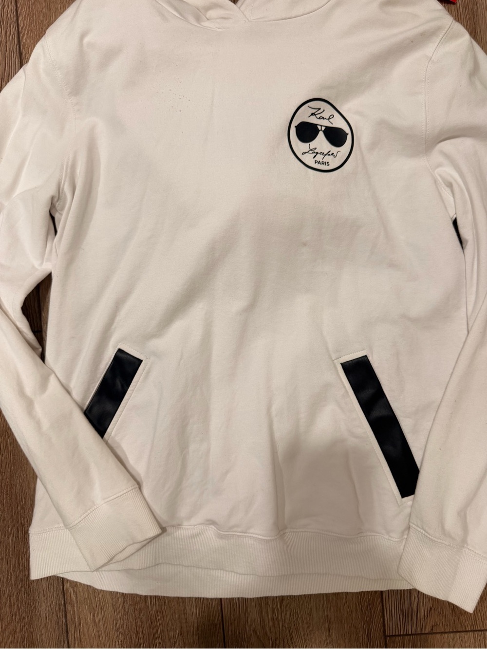 Karl Lagerfeld Paris White sweatshirt with Black  accents